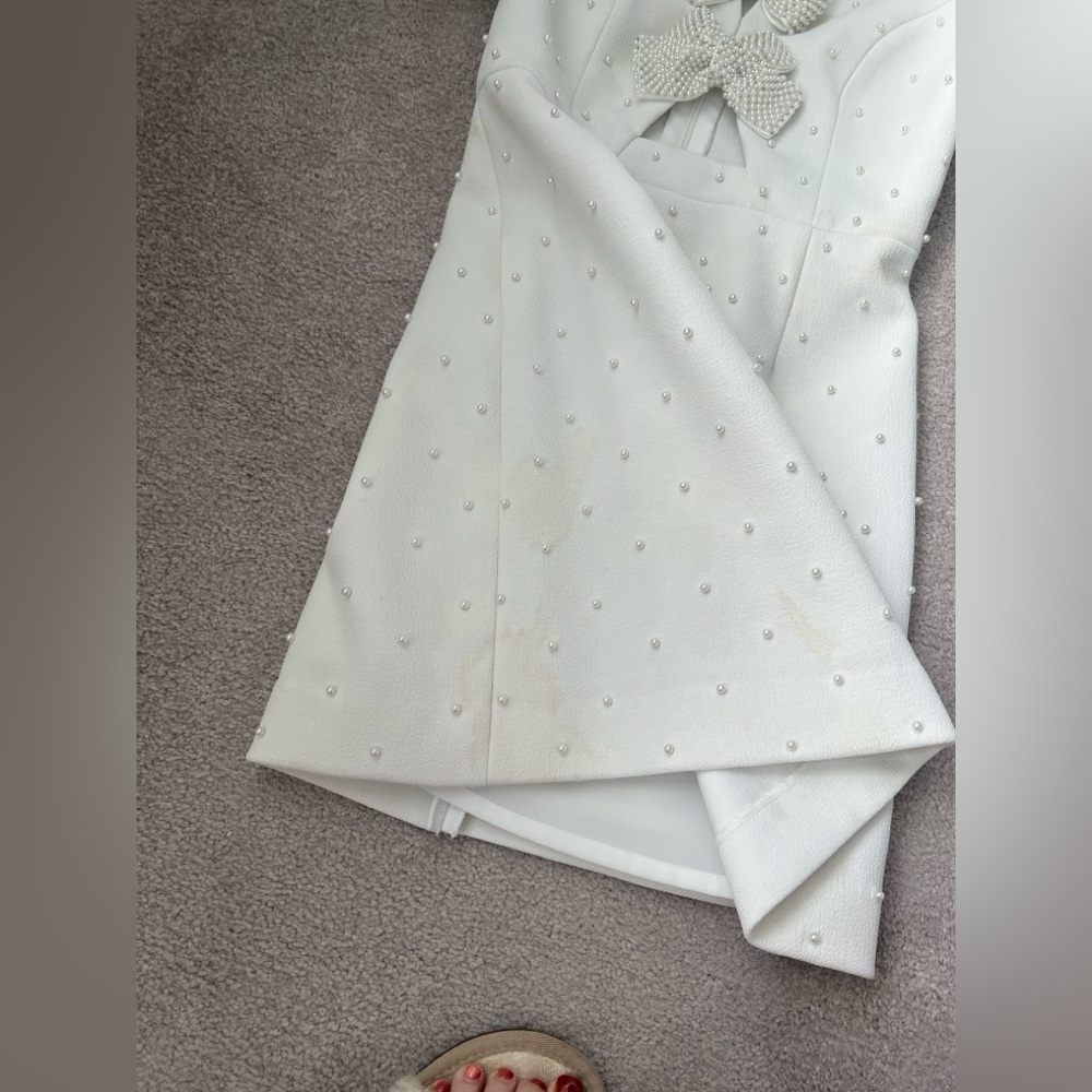 Rebecca Vallance White bow Mini Dress Puff Sleeves pearls bride size 2, 4 stains - Picture 6 of 16
